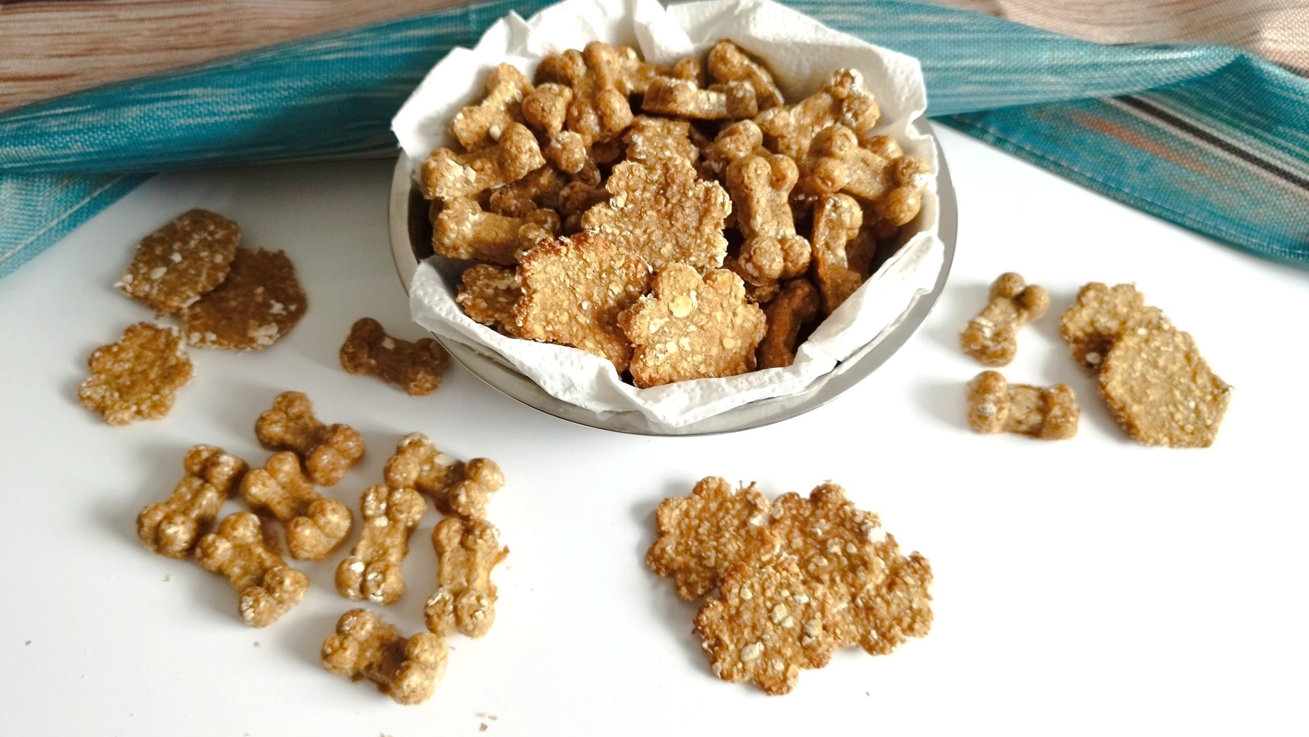 Hundeplätzchen mit Kartoffeln und Möhren