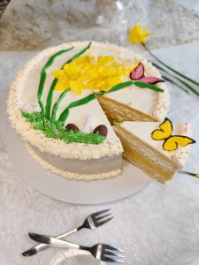 Torte mit Vanillecreme