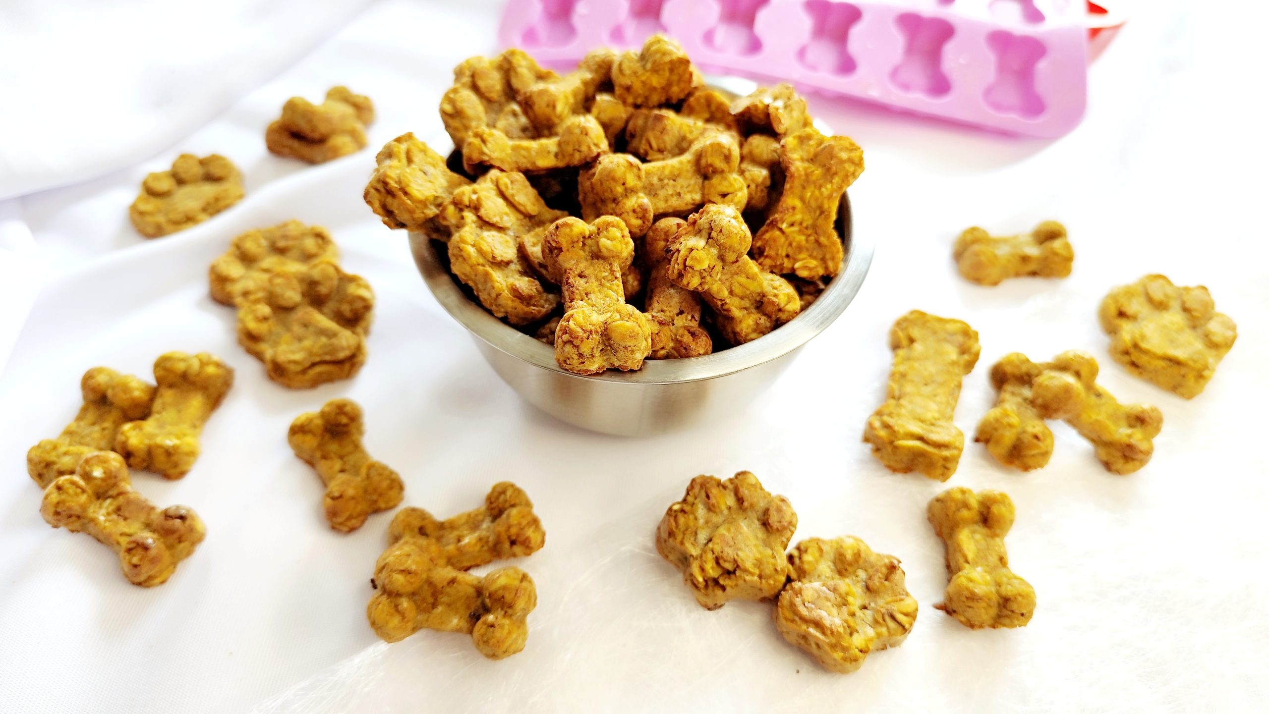 Hundeplätzchen mit Haferflocken