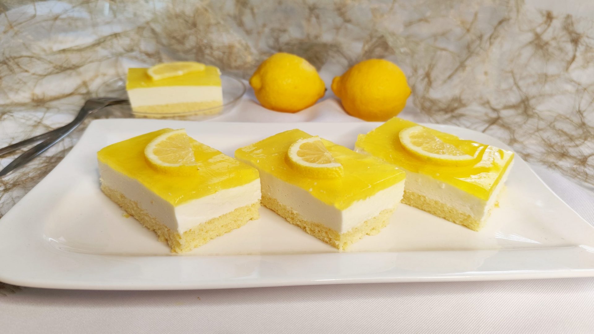 Zitronenschnitten - einfaches Rezept